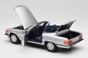 Mercedes R107 380 SL Sølv Norev 1:18 183725 Metal — billede 5 af 8