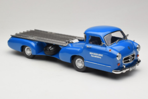 Mercedes Renntransporter Blaues Wunder iScale 1:18 118000000006-P1 Metal — billede 4 af 6
