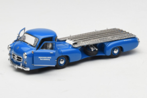 Mercedes Renntransporter Blue Wonder CMC 1:43 M-036K Metal — billede 2 af 8