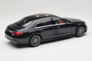 Mercedes S-Class W223 AMG Line Anthracite Blue Norev 1:18 183800 Metal — billede 3 af 8