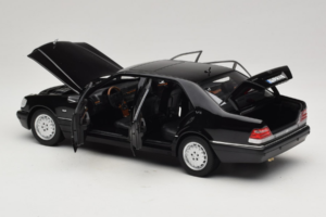 Mercedes S-Class W140 S600 Obsidian Black Metallic Norev 1:18 183045 Metal — billede 5 af 8