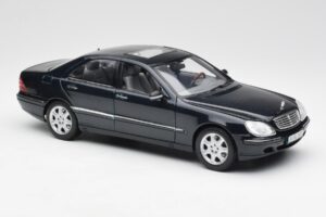 Mercedes S-Class W220 Blå Maisto 1:18 56051 Metal — billede 6 af 8