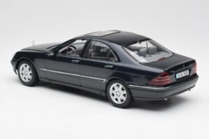 Mercedes S-Class W220 Blå Maisto 1:18 56051 Metal — billede 7 af 8