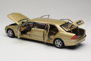 Mercedes S-Class W220 Pullman Gold Metallic Sun Star 1:18 4113 Metal — billede 5 af 8