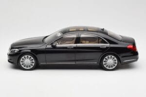 Mercedes S-Class W222 Sort Metallic Norev 1:18 183480 Metal — billede 4 af 8