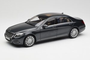 Mercedes S-Class W222 Blå Antracit Metallic Norev 1:18 B66960157 Metal