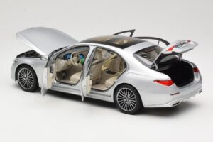 Mercedes S-Class W223 AMG Line Brilliant Silver Norev 1:18 183805 Metal — billede 5 af 8