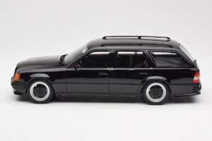 Mercedes 300 TE AMG S124 Sort Otto 1:18 OT147 Resin — billede 3 af 6