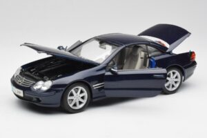 Mercedes SL 500 R230 Blå Maisto 1:18 B66962126 Metal — billede 2 af 8