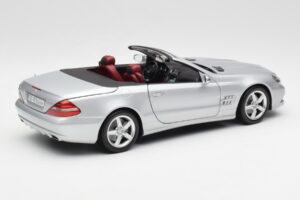 Mercedes SL 500 R230 Cabriolet Iridium Sølv Minichamps 1:18 B66962388 Metal — billede 3 af 8