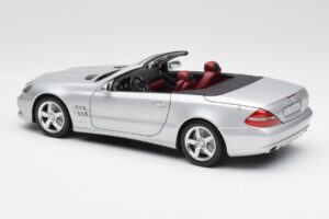 Mercedes SL 500 R230 Cabriolet Iridium Sølv Minichamps 1:18 B66962388 Metal — billede 7 af 8