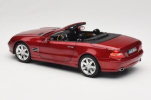 Mercedes SL 500 R230 Red Metallic Begrænset Udgave Norev 1:18 183841 Metal — billede 7 af 8