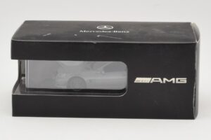 Mercedes SL 65 AMG R230 Sølv Minichamps 1:43 B66960601 Metal — billede 4 af 4