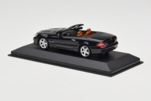 Mercedes SL R230 Sort Minichamps 1:43 B66961922 Metal — billede 3 af 4