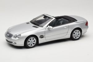 Mercedes SL R129 Sølv Minichamps 1:18 B66962133 Metal
