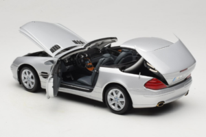 Mercedes SL R129 Sølv Minichamps 1:18 B66962133 Metal — billede 6 af 10