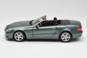 Mercedes SL R230 Amiant Green Minichamps 1:18 B66962389 Metal — billede 4 af 8