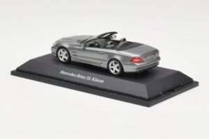 Mercedes SL R230 Palladium Silver Metallic Minichamps 1:43 B66962390 Metal — billede 3 af 4