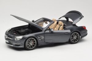 Mercedes SL65 AMG Black Series R230 Matte Black Maisto 1:18 36198 Metal — billede 2 af 8