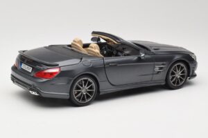 Mercedes SL65 AMG Black Series R230 Matte Black Maisto 1:18 36198 Metal — billede 3 af 8