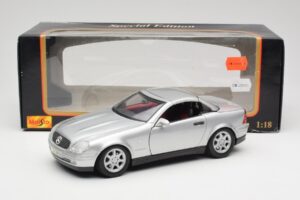 Mercedes SLK R170 Roadster Sølv Maisto 1:18 31674 Metal — billede 2 af 9