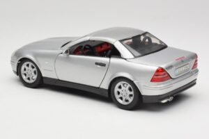 Mercedes SLK R170 Roadster Sølv Maisto 1:18 31674 Metal — billede 4 af 9
