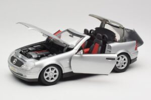 Mercedes SLK R170 Roadster Sølv Maisto 1:18 31674 Metal — billede 9 af 9