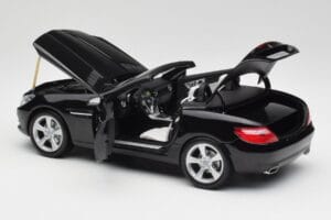 Mercedes SLK R172 Magnetite Sort Minichamps 1:18 B66960514 Metal — billede 5 af 8