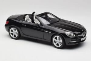 Mercedes SLK R172 Magnetite Sort Minichamps 1:18 B66960514 Metal — billede 6 af 8
