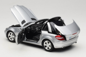 Mercedes SLK R171 Sølv Minichamps 1:18 B66962318 Metal — billede 6 af 9