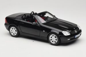 Mercedes SLK200 R170 Sort Norev 1:18 B66040714 Metal — billede 7 af 9