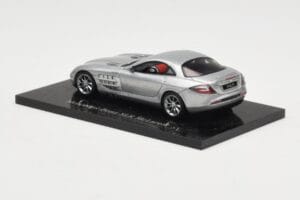 Mercedes SLR McLaren Crystal Silver Minichamps 1:43 B66961974 Metal — billede 3 af 4