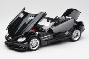 Mercedes SLR McLaren Roadster R199 Crystal Galaxit Sort Minichamps 1:18 B66961004 Metal — billede 2 af 8