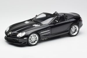 Mercedes SLR McLaren Roadster R199 Crystal Galaxit Sort Minichamps 1:18 B66961004 Metal