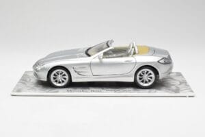 Mercedes SLR Vision Roadster Liquid Sølv Maisto 1:18 B66963208 Metal — billede 4 af 8