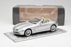 Mercedes SLR Vision Roadster Liquid Sølv Maisto 1:18 B66963208 Metal — billede 8 af 8