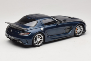 Mercedes SLS AMG Black Series Daytona Blue Metallic Minichamps 1:18 110033026 Metal — billede 3 af 8