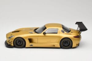Mercedes AMG SLS C197 GT3 Street Guld Minichamps 1:18 151113106 Metal — billede 3 af 6