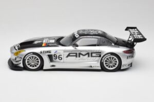 Mercedes AMG SLS C197 GT3 Team AMG China #96 M. Hakkinen / C. Cheng Zhuhai 6th 2011 Minichamps 1:18 151113196 Metal — billede 3 af 6