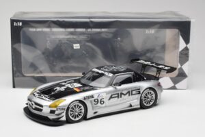 Mercedes AMG SLS C197 GT3 Team AMG China #96 M. Hakkinen / C. Cheng Zhuhai 6th 2011 Minichamps 1:18 151113196 Metal — billede 6 af 6