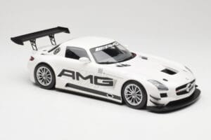 Mercedes AMG SLS C197 GT3 Street Hvid Minichamps 1:18 151123107 Metal — billede 4 af 6