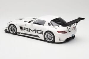 Mercedes AMG SLS C197 GT3 Street Hvid Minichamps 1:18 151123107 Metal — billede 5 af 6