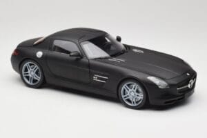 Mercedes SLS AMG C197 Matte Black Minichamps 1:18 100039027 Metal — billede 6 af 8