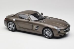 Mercedes SLS AMG C197 Monza Grå Minichamps 1:18 B66960044 Metal — billede 6 af 8