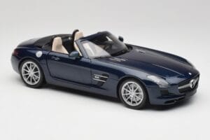Mercedes SLS AMG R197 Roadster South Seas Blå Minichamps 1:18 100039031 Metal — billede 6 af 8
