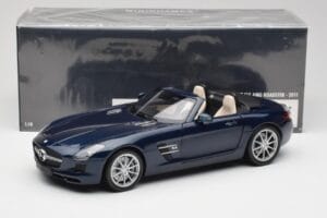 Mercedes SLS AMG R197 Roadster South Seas Blå Minichamps 1:18 100039031 Metal — billede 8 af 8