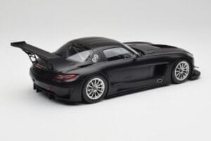 Mercedes SLS AMG GT3 C197 Street Mat Sort Minichamps 1:18 151113101 Metal — billede 2 af 6