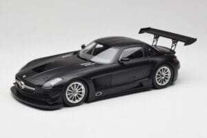 Mercedes SLS AMG GT3 C197 Street Mat Sort Minichamps 1:18 151113101 Metal