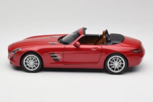 Mercedes SLS AMG R197 Roadster Le Mans Rød Minichamps 1:18 100039030 Metal — billede 4 af 8
