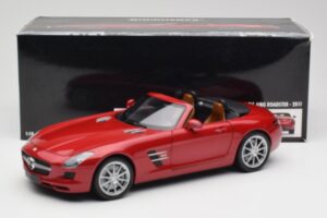 Mercedes SLS AMG R197 Roadster Le Mans Rød Minichamps 1:18 100039030 Metal — billede 8 af 8